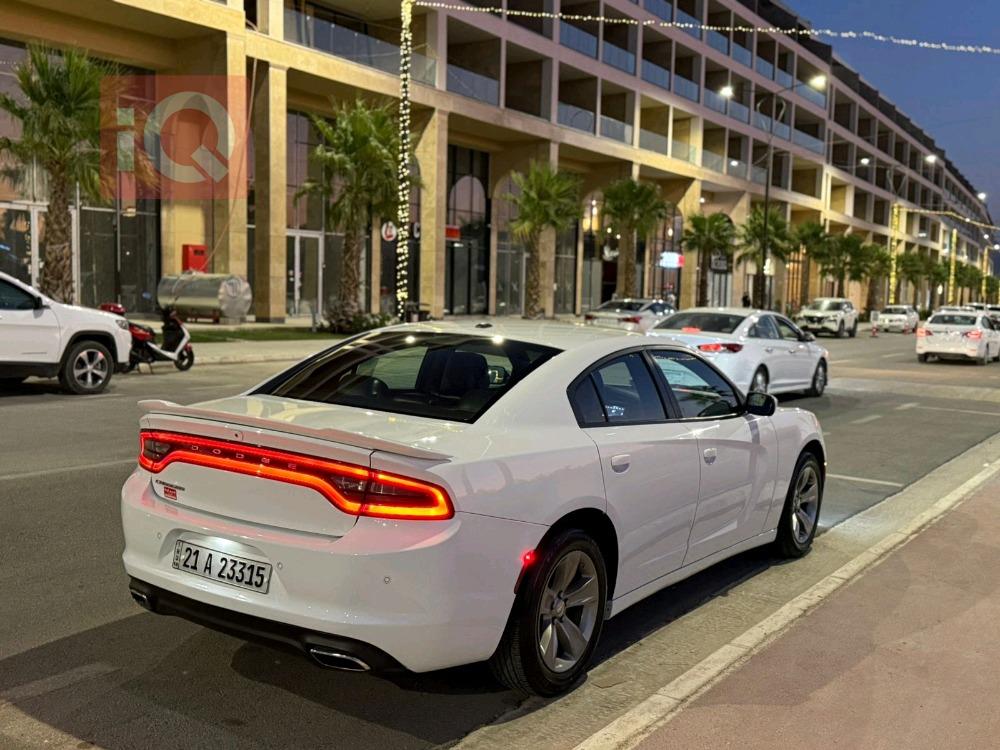 دودج تشارجر